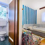 Maestral Hotel 2*